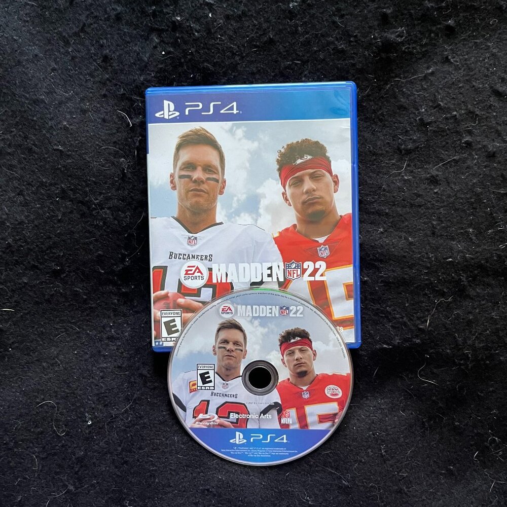 PS4 “Madden NFL 22” (Playstation)